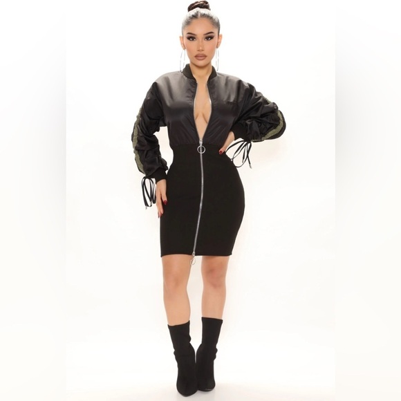 Fashion Nova Dresses & Skirts - Fashion Nova Women's S Small Bomber Jacket Mini Dress Ruched Knitted Sexy